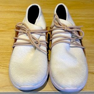 Vesak Waterproof “Cityscape” Sneakers